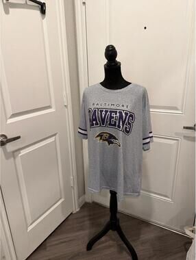 Baltimore Ravens Gray Graphic T-Shirt